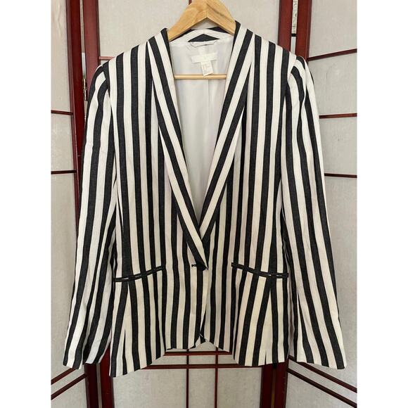 H&M Jackets & Blazers - H&M Stripped Casual Blazer Size 10